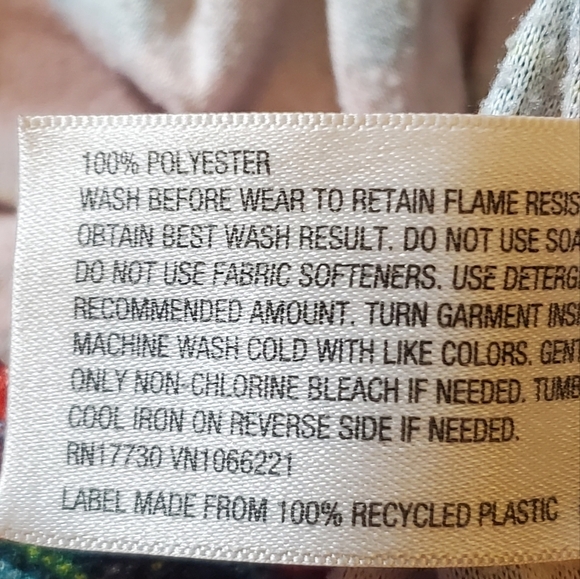 Wondershop Kid's Red Plaid Flannel Pajama Set - Picture 6 of 6